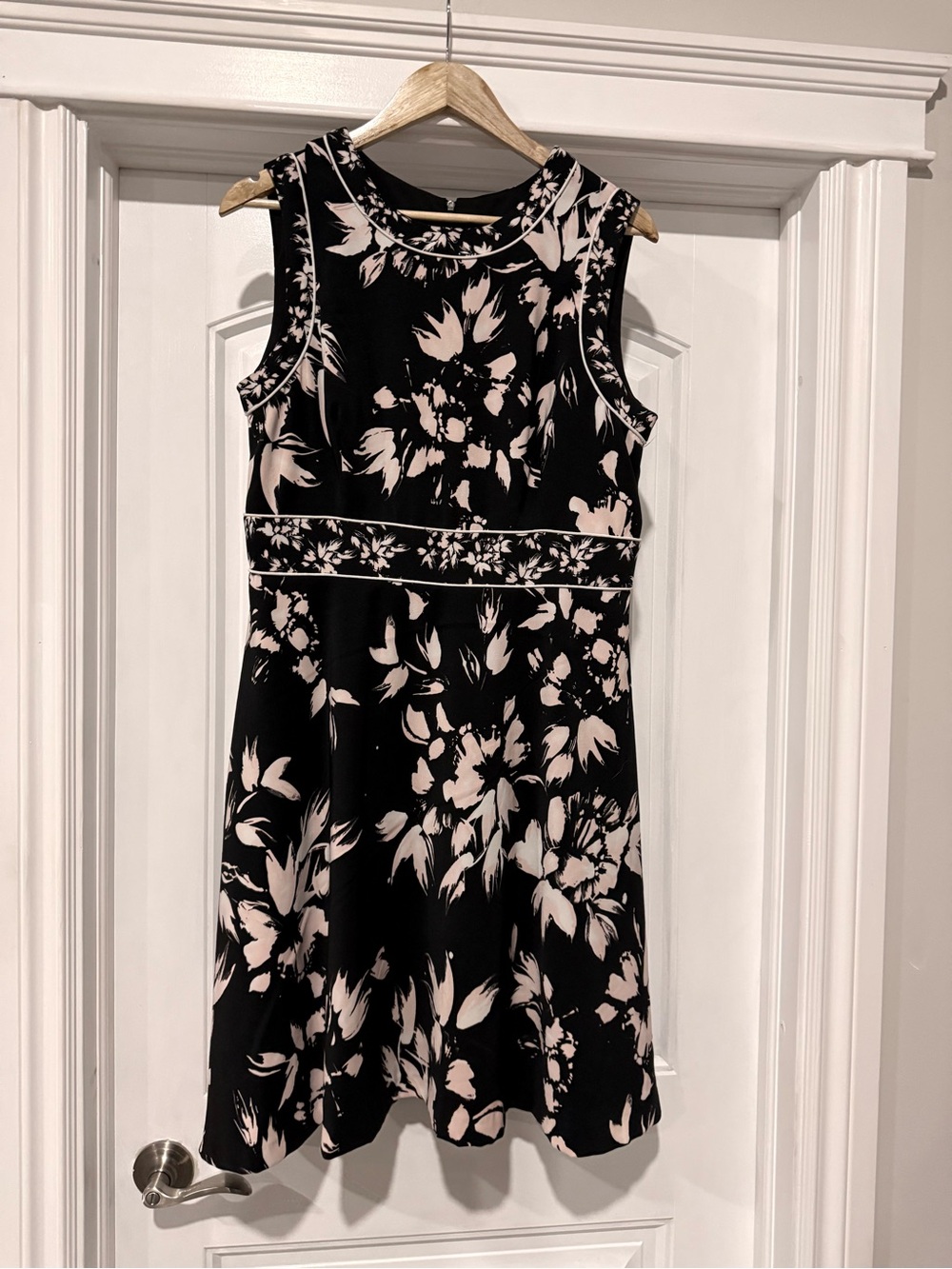 Cleo Size 14 Black Floral Fit & Flare Dress - Pink Accent
